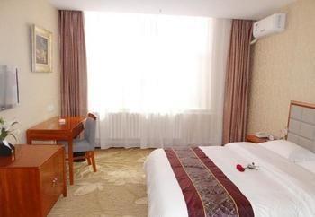 Yuangu Town Business Hotel ชิงเต่า ภายนอก รูปภาพ